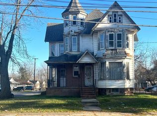 69 N Broad St, Penns Grove, NJ