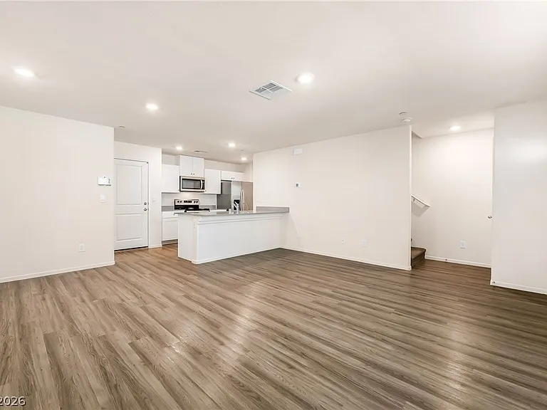 1903 Omaggio Vista St — Photo 5