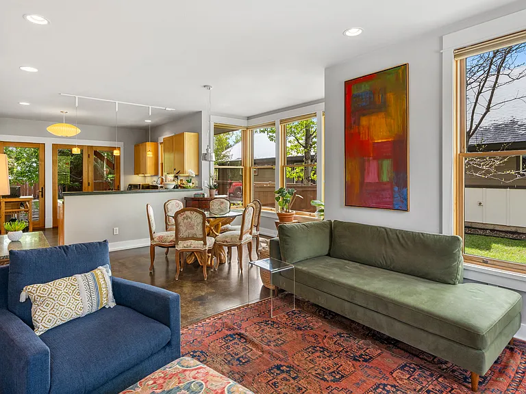 3136 Foxtail St — Photo 3
