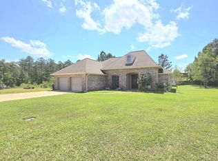154 Woodlake Dr, Pineville, LA 71360
