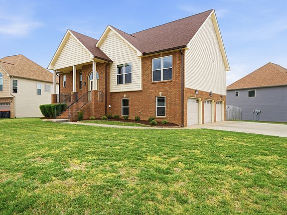 3rd image of 1700 Winterhaven Ct