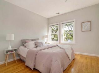 2456 Mass Ave UNIT 201, Cambridge, MA 02140