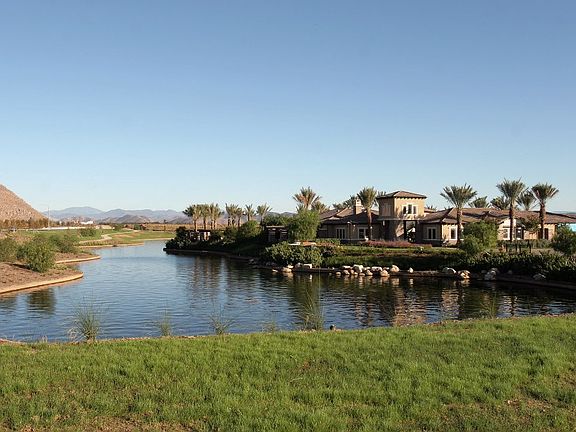 4th image of 27067 N Bay Ln