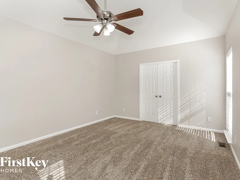 563 Gatsby Pl NW — Photo 8