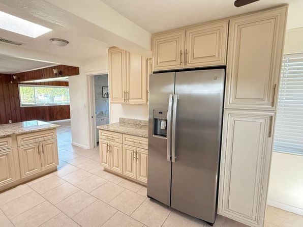 2877 Seminole Rd