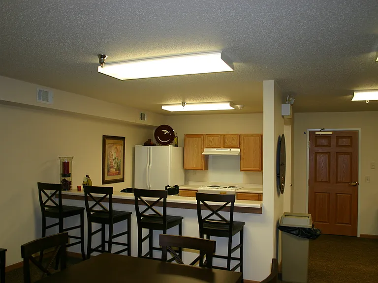 Central Square Apartments — Photo 24