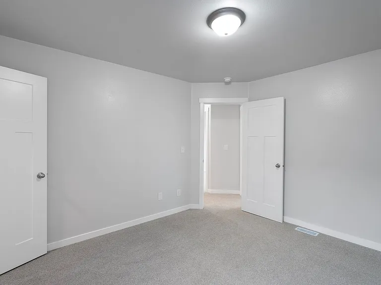 6810 Gold Kings Cir — Photo 31