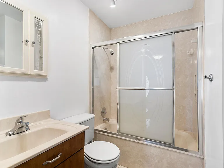 4619 Gladiator Cir — Photo 11