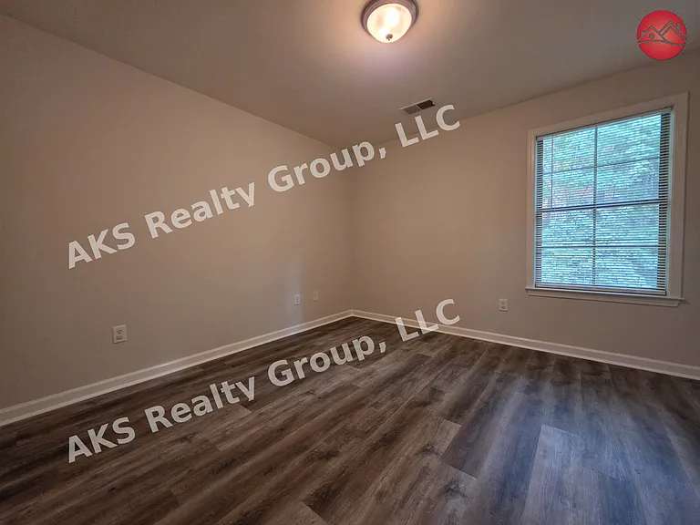 4346 Ashwood Cv — Photo 13