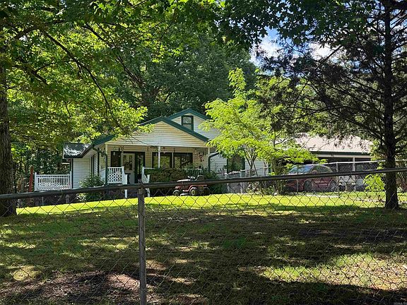 2nd image of 51 Weldon Rd
