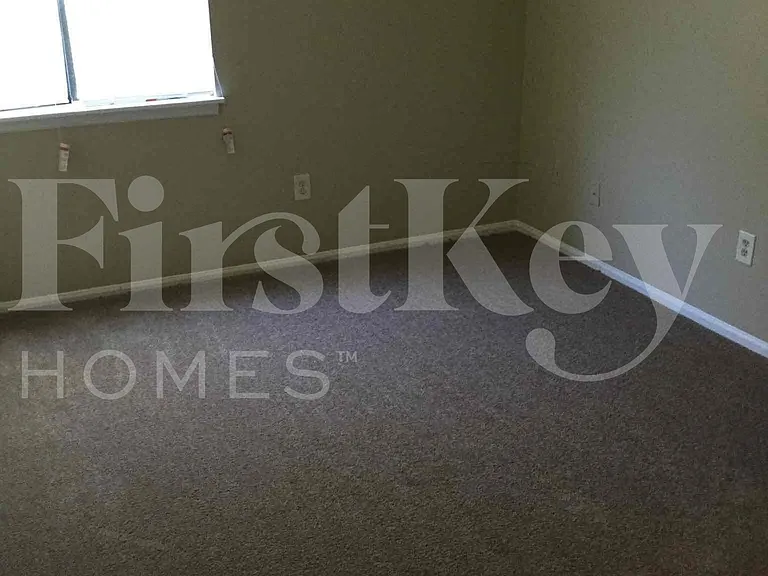 1630 Liberty Valley — Photo 9