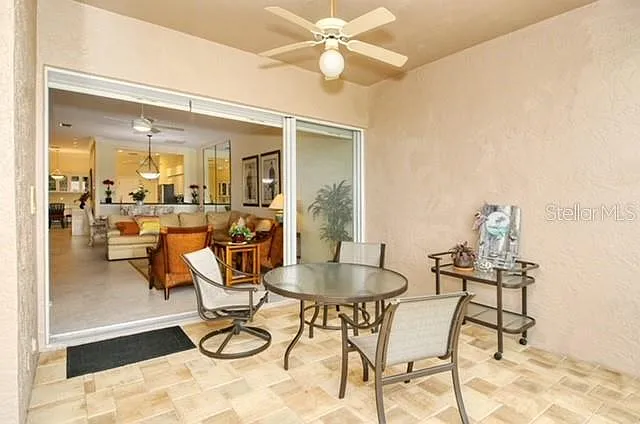 9480 Forest Hills Cir — Photo 27