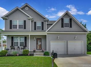 825 Cranberry Rd, Beachwood, NJ 08722