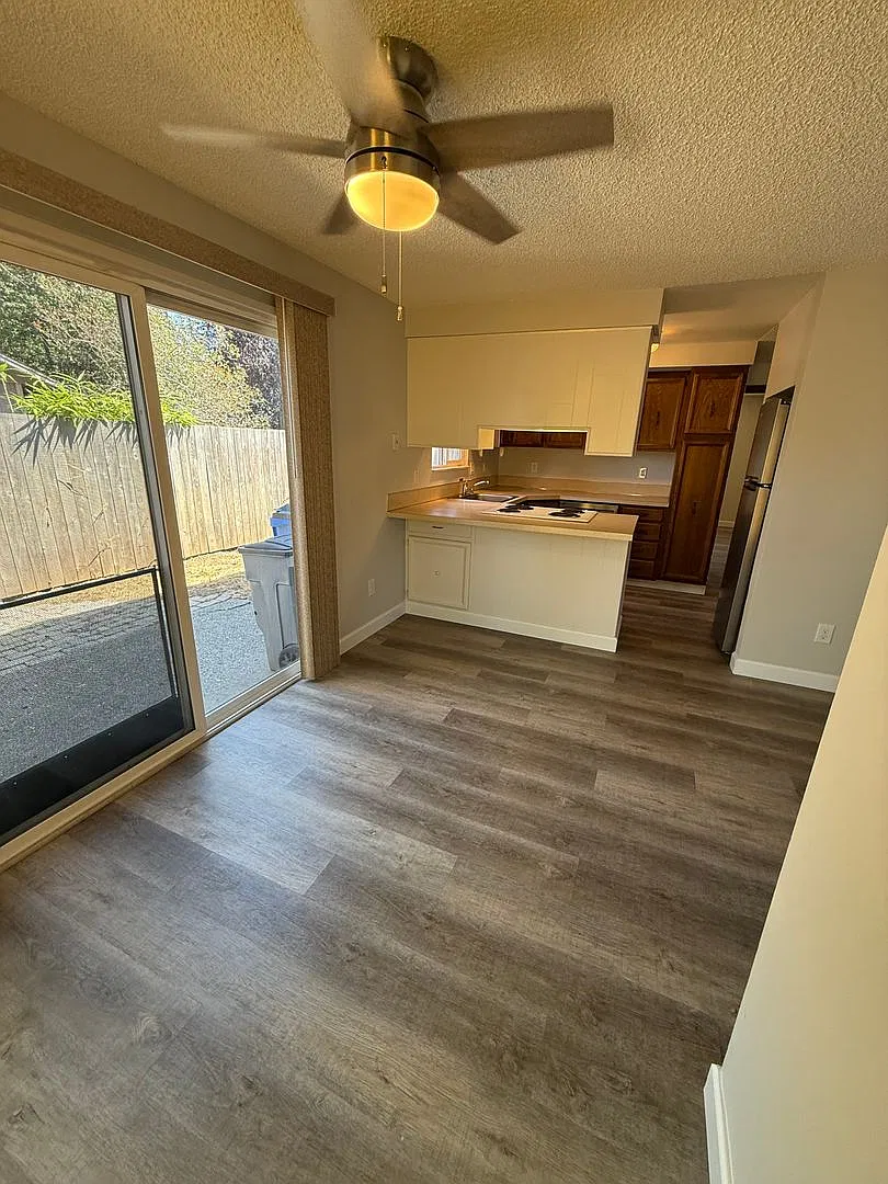 14119 — Photo 4