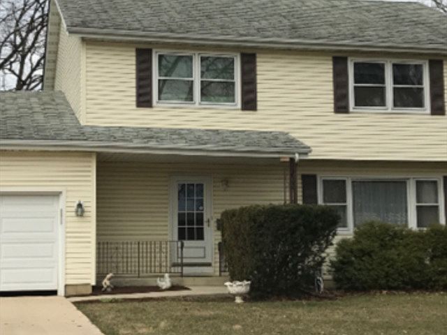 1st image of 828 S La Londe Ave