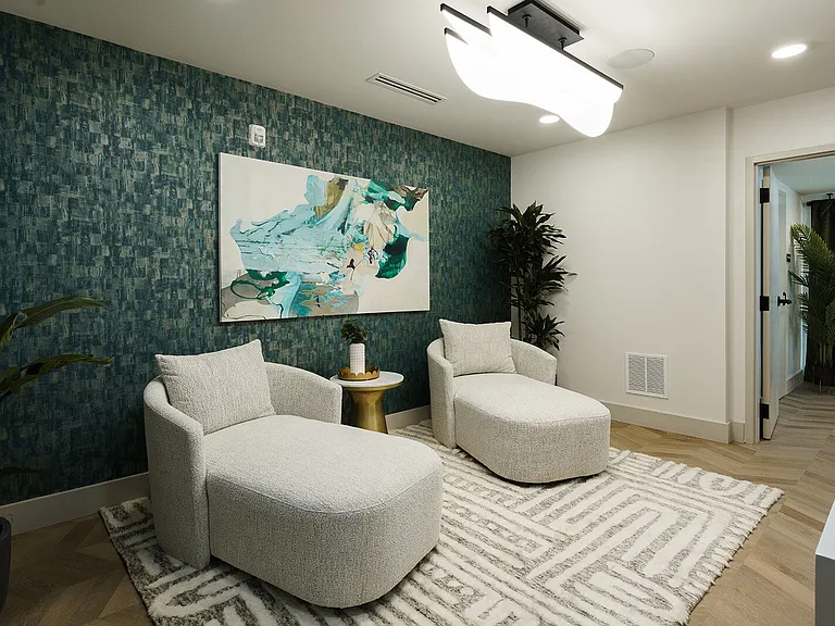 Solis Midtown — Photo 26