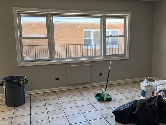 4th image of 5815 W 35th St #7