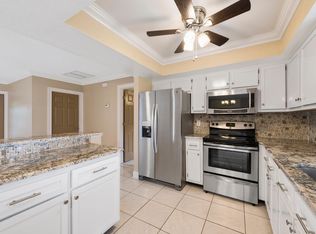 228 SE Santa Barbara Pl, Cape Coral, FL 33990