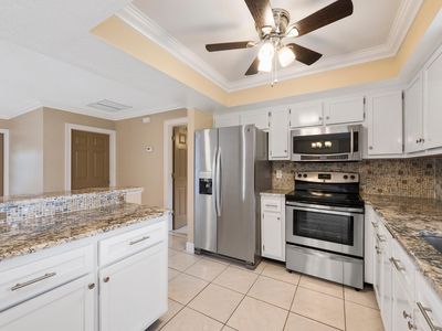 228 SE Santa Barbara Pl, Cape Coral, FL, 33990