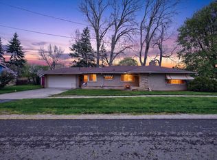 636 Rustic Dr, Saginaw, MI 48604