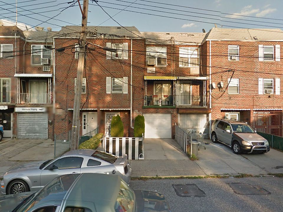 1st image of 15105 82nd St #3