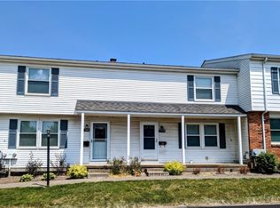 7396 Yorktown Ct, Mentor, OH 44060