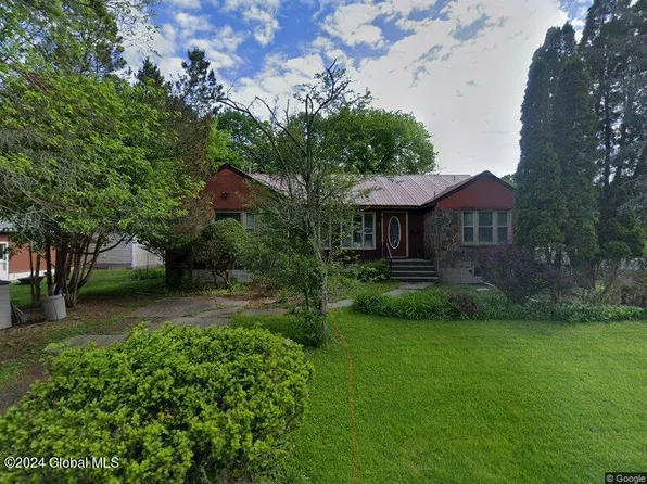 111 Highland Avenue, Rensselaer, NY 12144