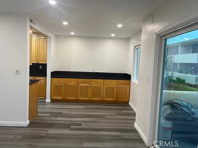 5412 Lindley Ave #310 — Photo 6