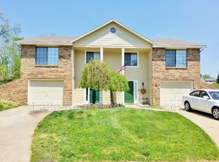 308 NW Gibson Rd, Lees Summit, MO 64063