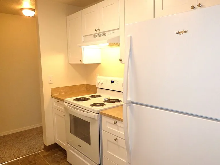 124 Stafford Ln NE #203 — Photo 40