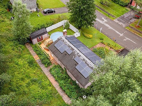 5th image of 56 Fernwood Dr