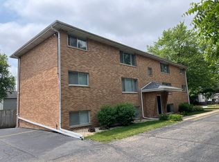 410 Fair St, Sycamore, IL 60178