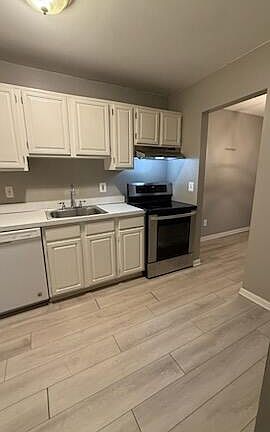 5th image of 503 Sunset Ln