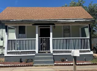 829 Prospect Ave NW, Albuquerque, NM 87102