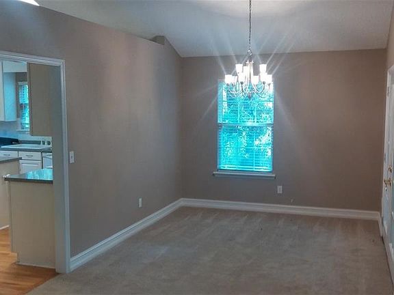 4th image of 3457 Welwyn Way