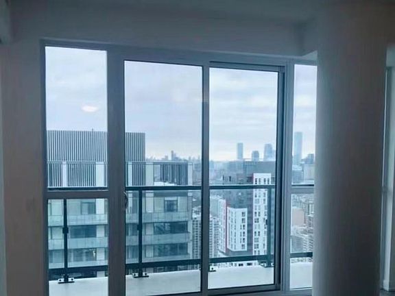 4th image of 87 Peter St #4408