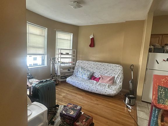 3rd image of 9 Shepherd Ave #2A