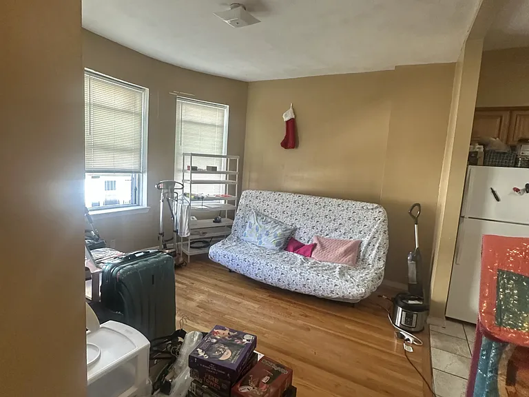 9 Shepherd Ave #2A — Photo 3