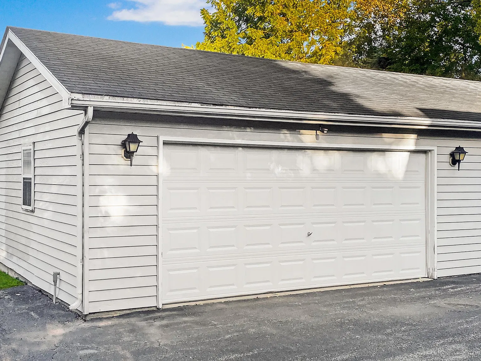 36934 N. IL RTE 59 - 4 — Photo 2