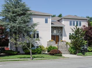 46 Gerald Rd, Marblehead, MA 01945