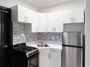 226 E 14th St APT 3A, New York, NY