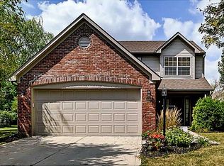 5748 Oakcrest Dr, Indianapolis, IN 46237