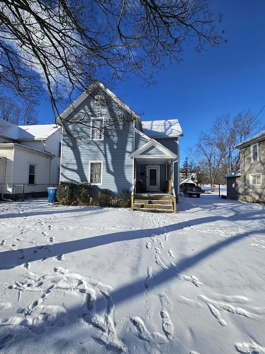 308 Plumvalley St photo 1