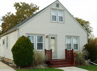 2941 S 67th St, Milwaukee, WI 53219