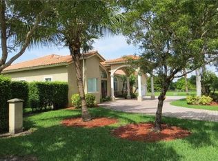 9402 SW 67th St, Miami, FL 33173