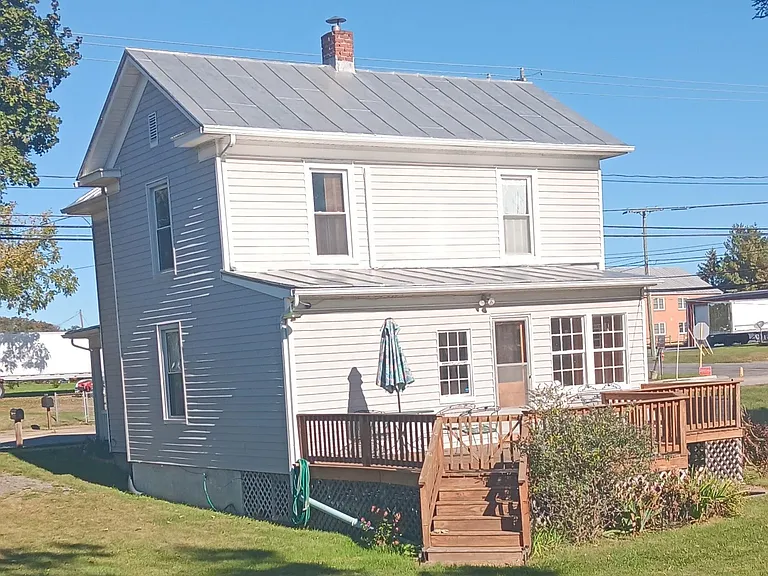 1163 Keezletown Rd — Photo 22