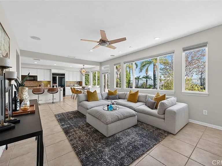 20800 Campania Ln — Photo 15