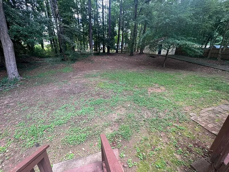 916 Curry Cir SE — Photo 34