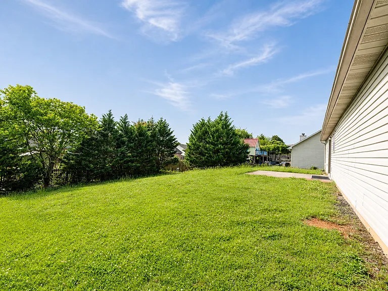 317 Headrickview Dr — Photo 23
