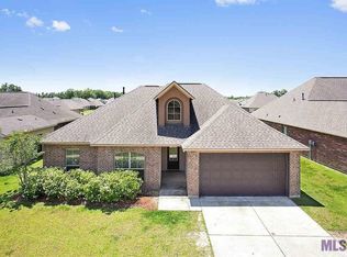 9078 Highland Oaks Ave, Zachary, LA 70791